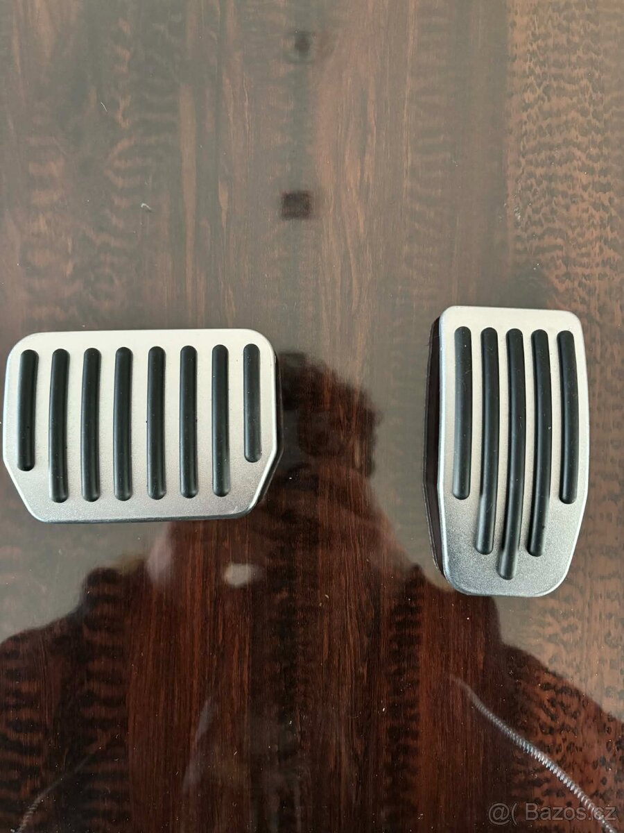 Tesla lednice y a různé věci lednice sleva - 12