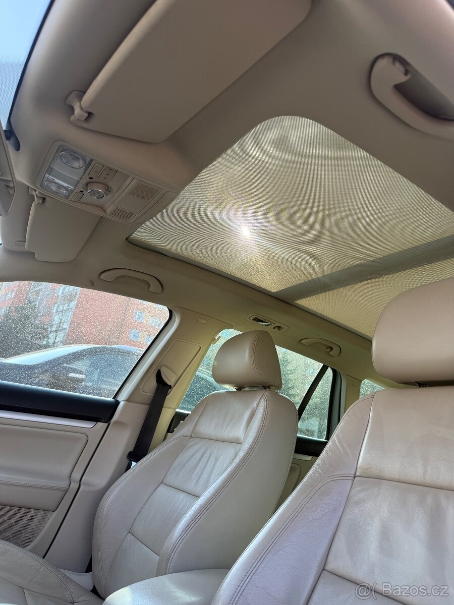 VW Golf 6 Variant motorem 1.4 TSI 90 kW - 12