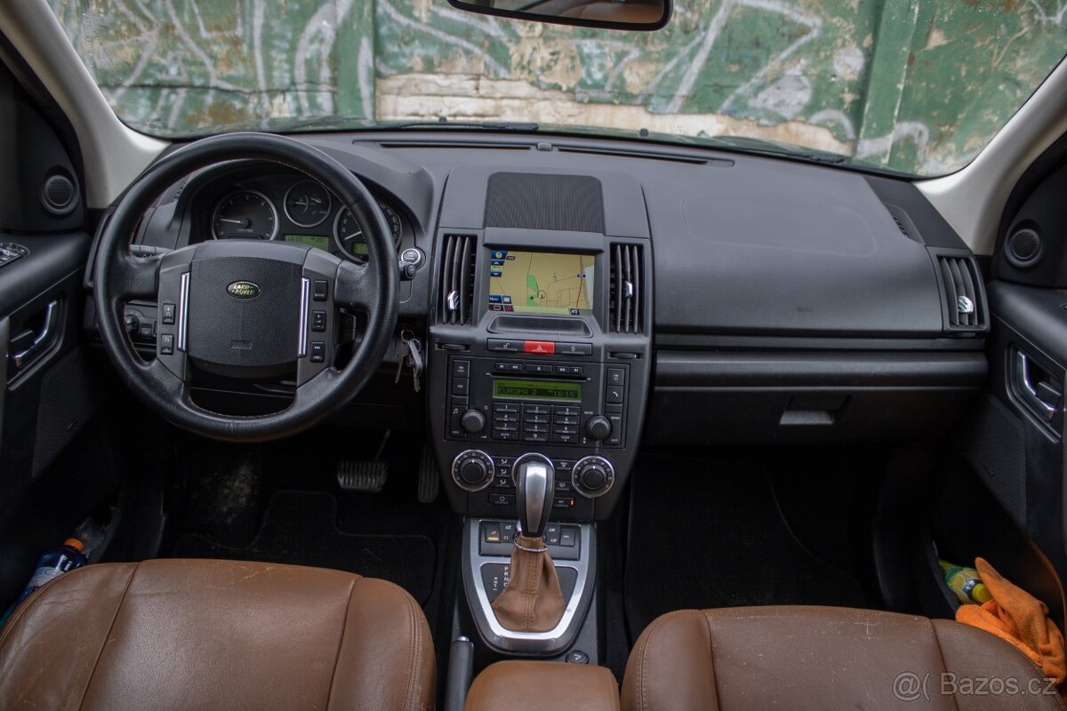 Land Rover Freelander 2 2.2 Td4 XS A/T - 12