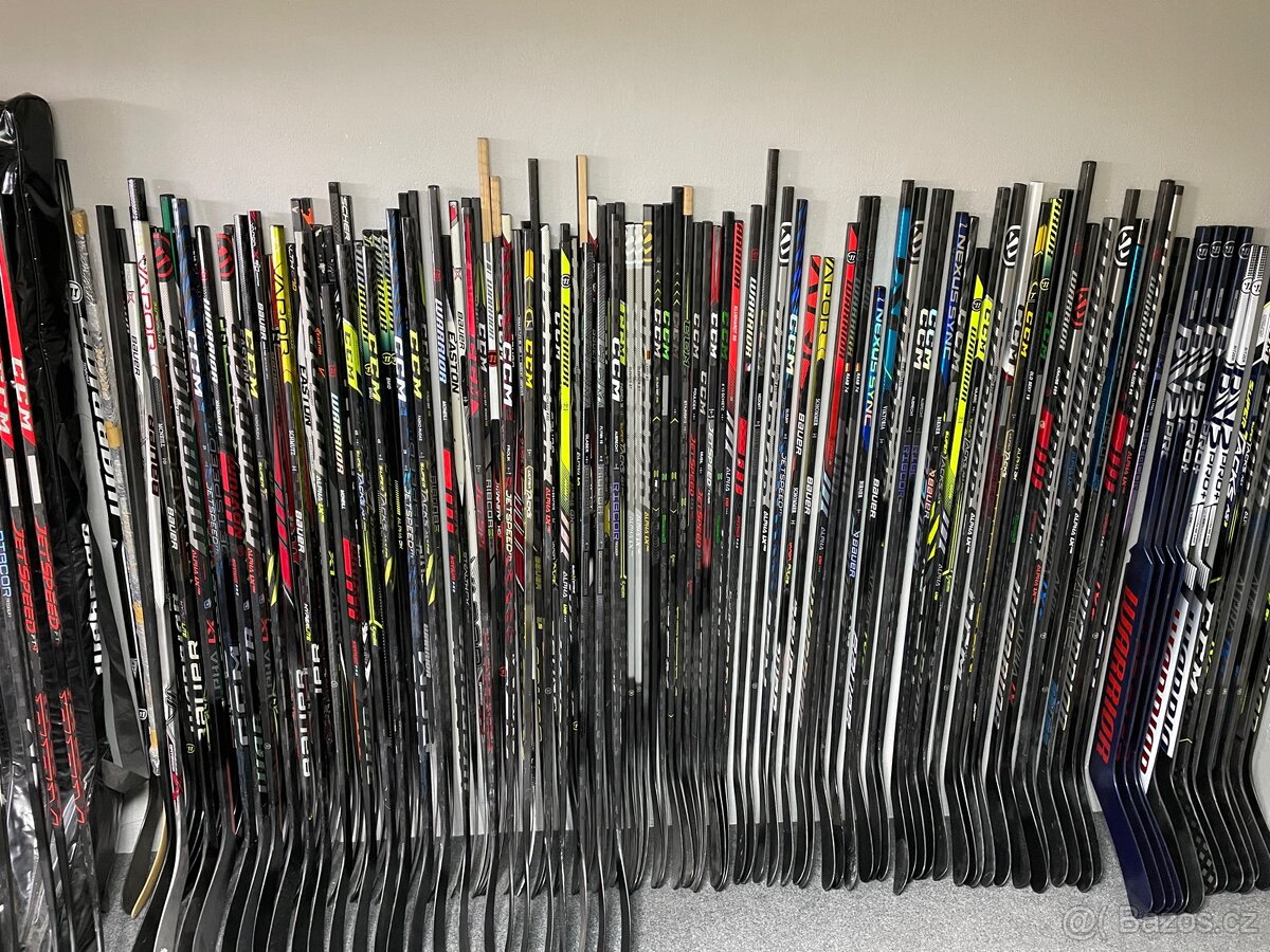 Kompozitová hokejka CCM, WARRIOR - 12