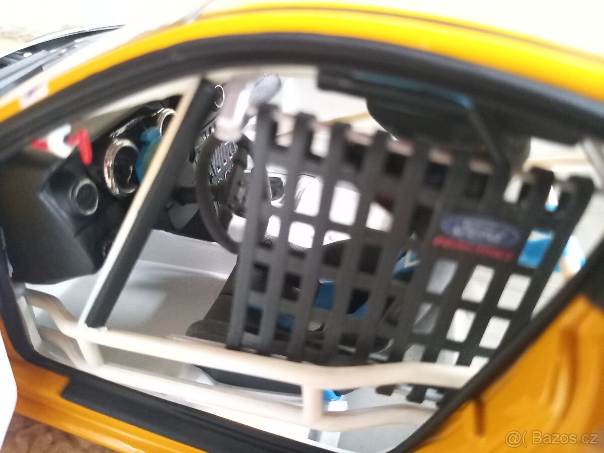 Prodám Ford Mustang GT - 1:18 -AutoArt,použitý,limitovaný - 12