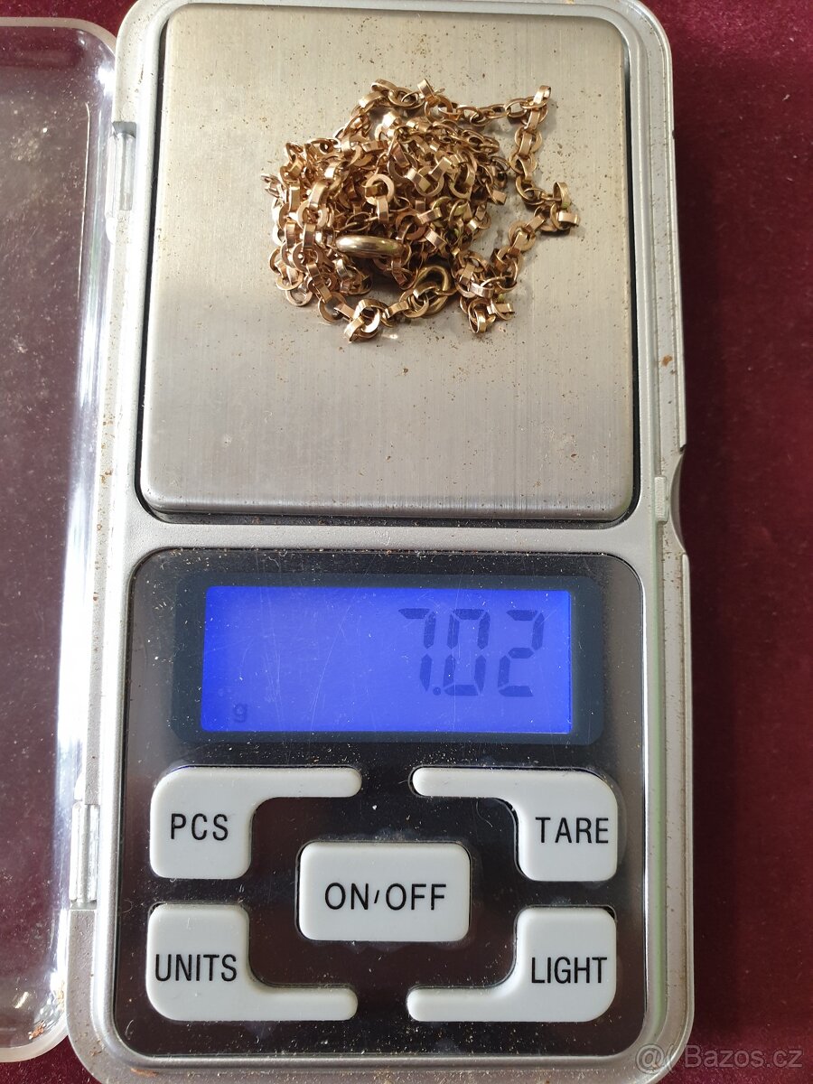 Zlaté gravírované hodinky jeptišky REMONTOIR - 12