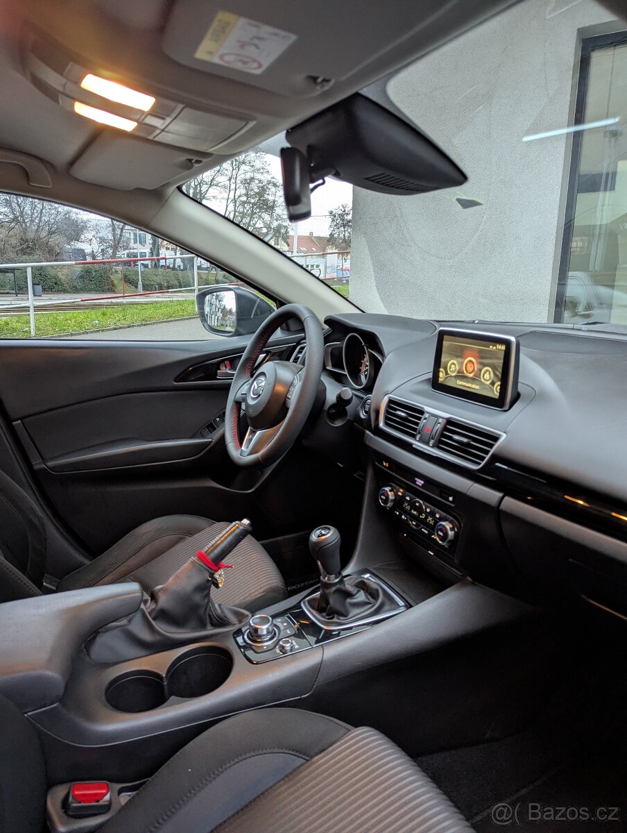 Mazda 3 2.2 D, 6MT, 2014 – pravidelný servis, spolehlivá - 12