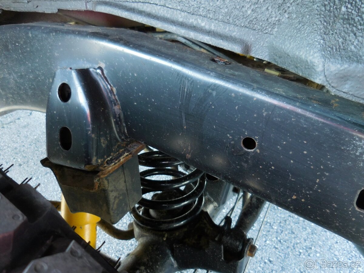 Toyota Land cruiser 95 3,0 TDi 92kw pôvodný lak,bez hrdze - 12