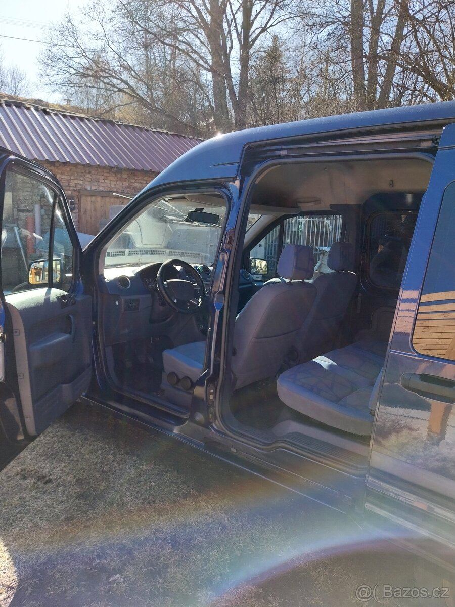 Prodám Ford tourneo connect 1.8 tdci - 12