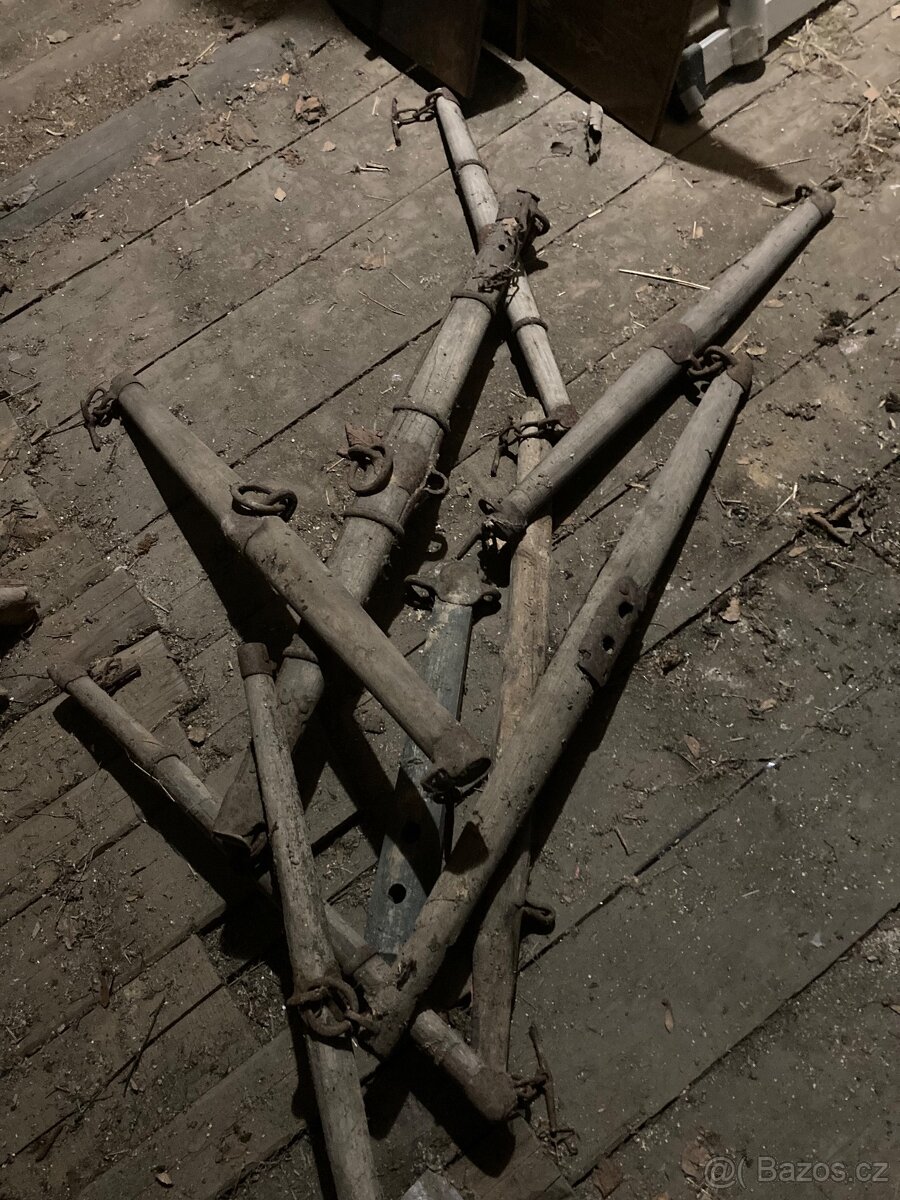 STARÉ VĚCI A RUSTIKÁLIE - 12