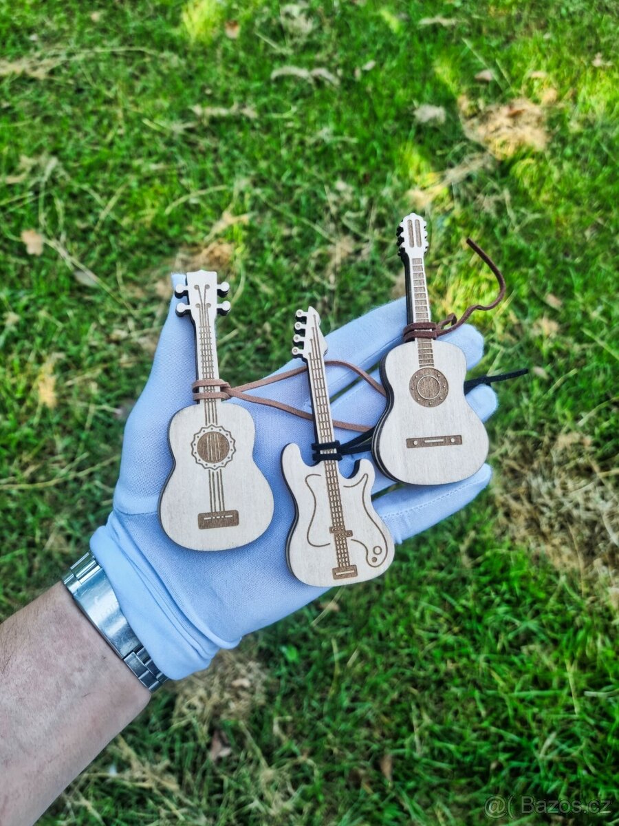 Kytara – dřevěný box na trsátka (verze 2) - 12