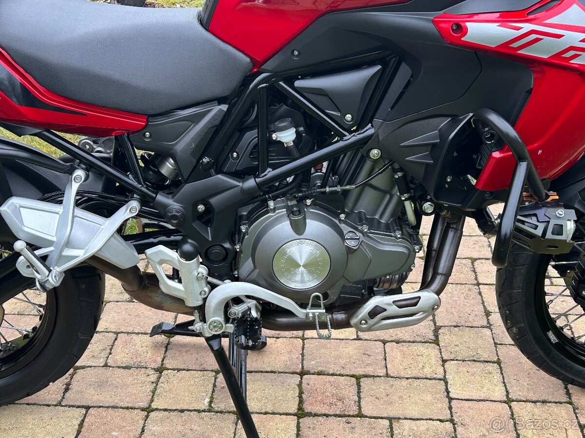 Benelli TRK 502X - 12