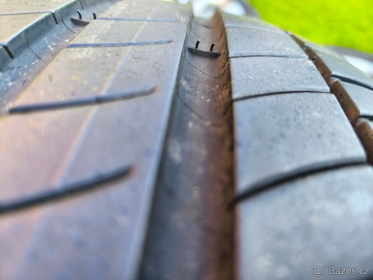 Letní sada Nissan Juke Qashqai r17 5x114,3 215/55/17 - 12