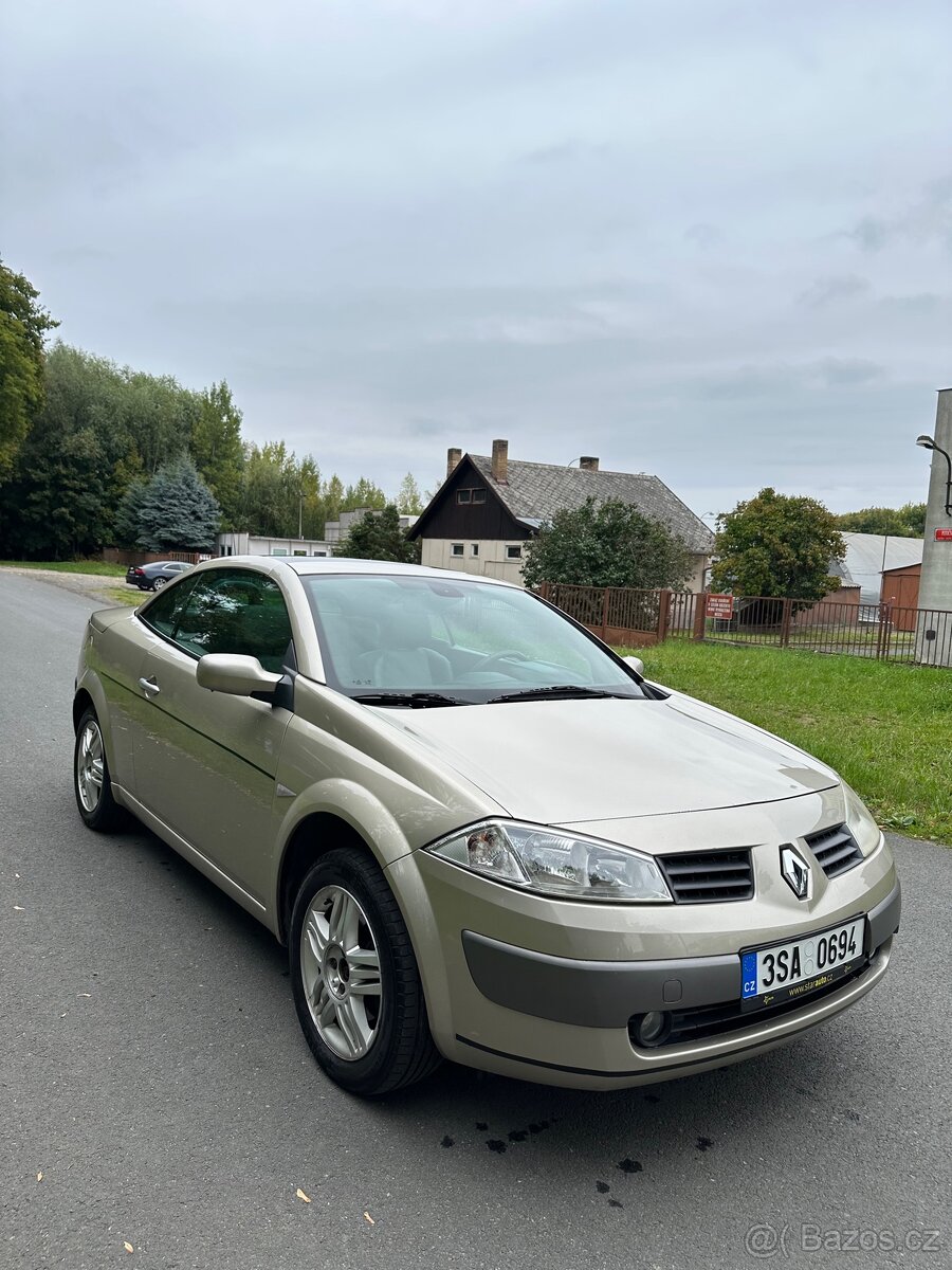 Renault Megane - CABRIO - 1.9 DCI 88KW - 12