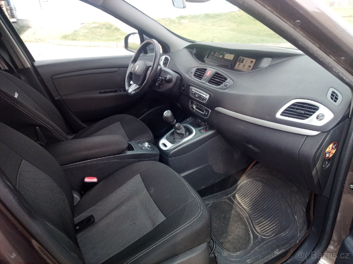 Renault grand Scenic - 12