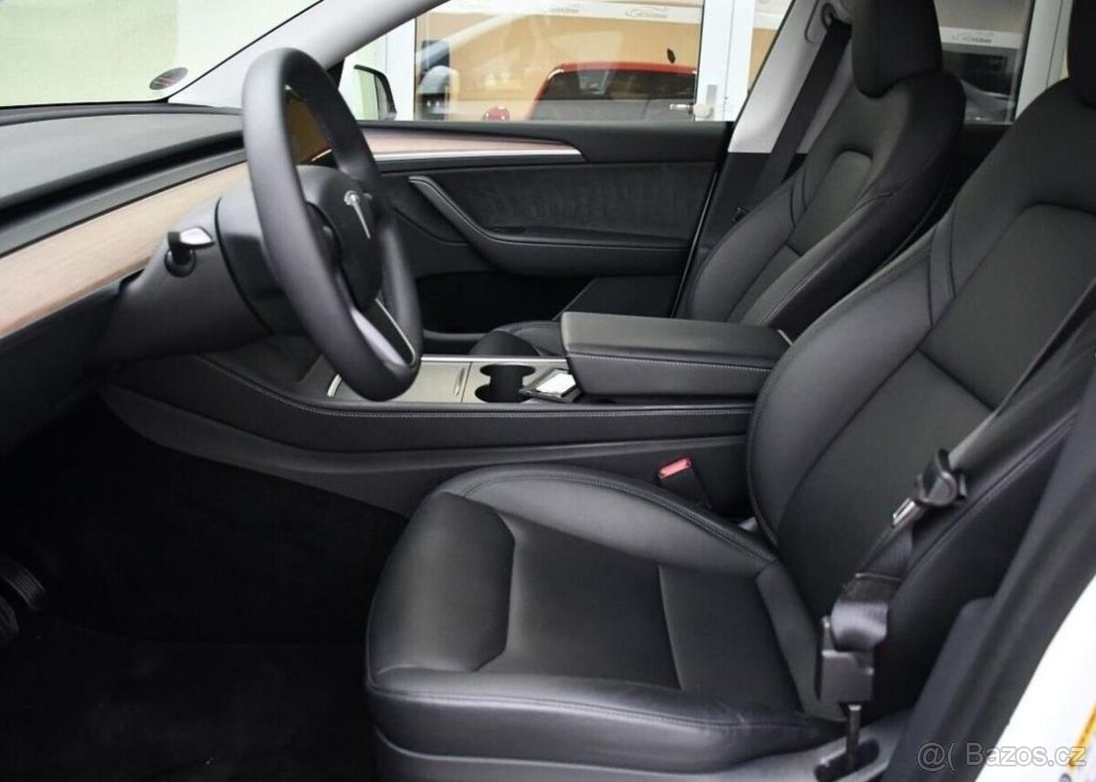 Tesla Model Y RWD STANDARD RANGE 1M 98%SoH - 12