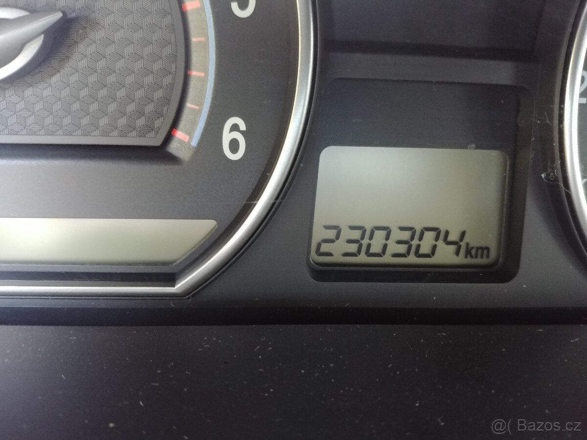 KIA Magentis 2.0 CRDI 103kw - 12