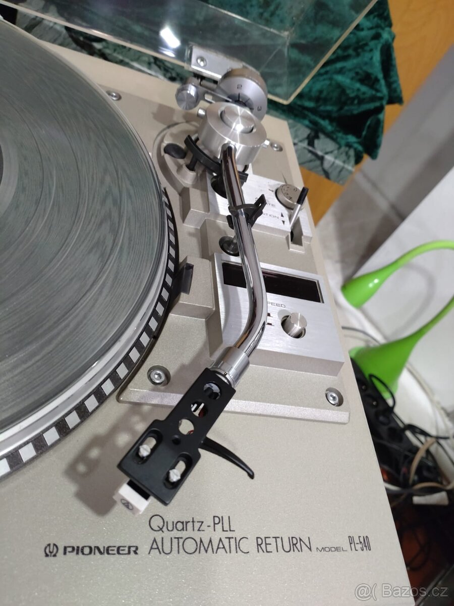 gramofon Pioneer PL 540 - 12
