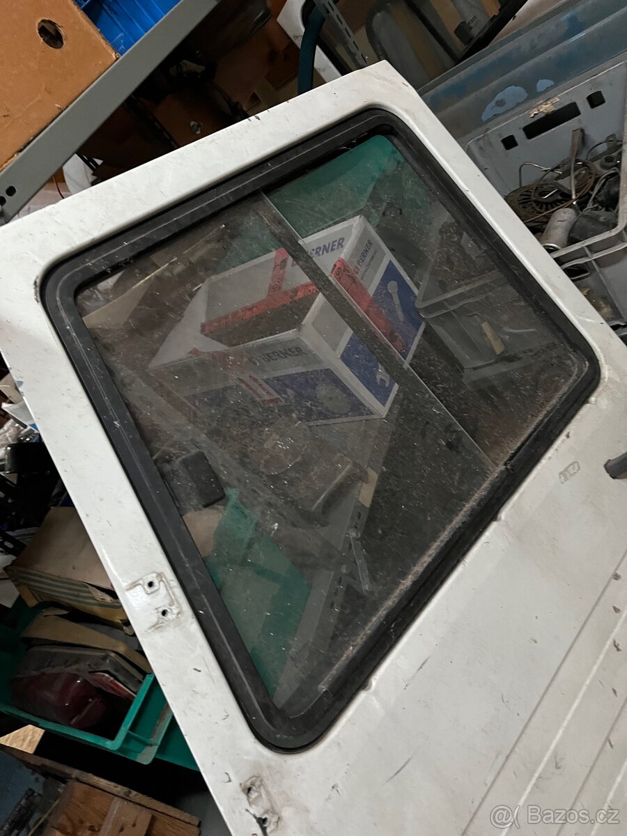 Dveře Multicar m26 - 12