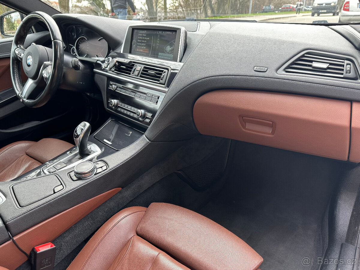 BMW Řada 6, 640d xDrive Coupé Individual - 12