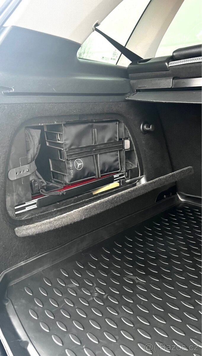 Mercedes Benz třídy B 200 Turbo - 12