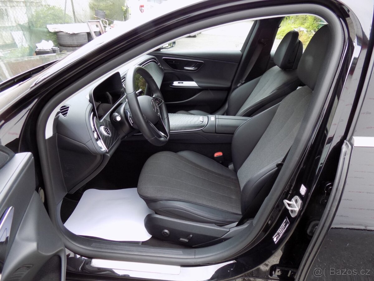 Mercedes-Benz Třídy E 220d/Performance LED/DPH/ - 12