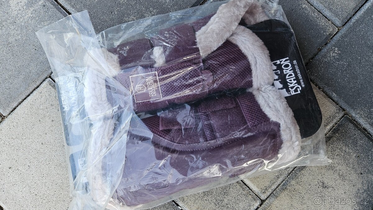 Mix věcí Eskadron, Spooks - 12