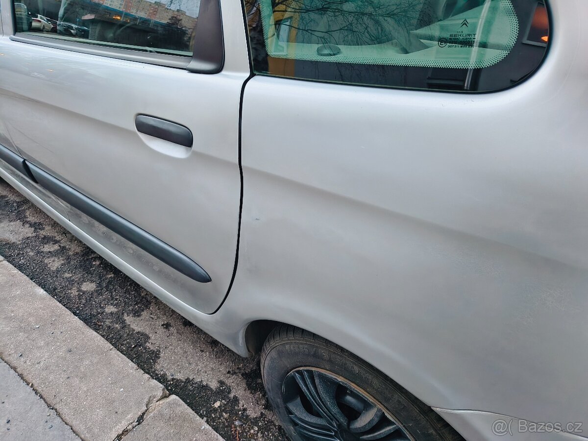 PRODÁM Xsara Picasso 1.6 ČTĚTE POPIS - 12