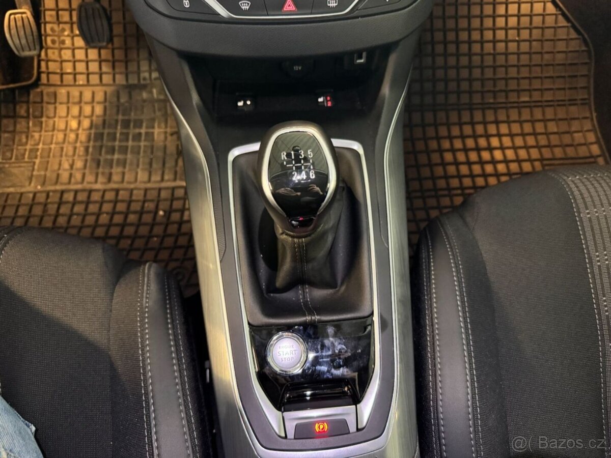 Peugeot 308 - 12