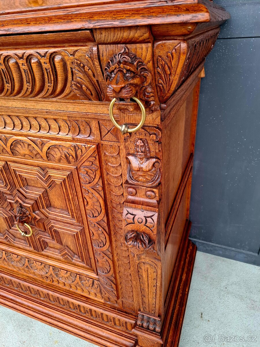 Starožitný masivní příborník Mechelen - 12