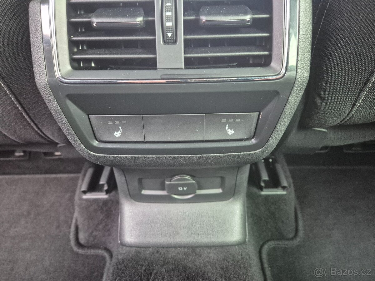 Škoda Karoq 2.0 TDi 110kw SPORTLINE 2020 ZÁRUKA - 12