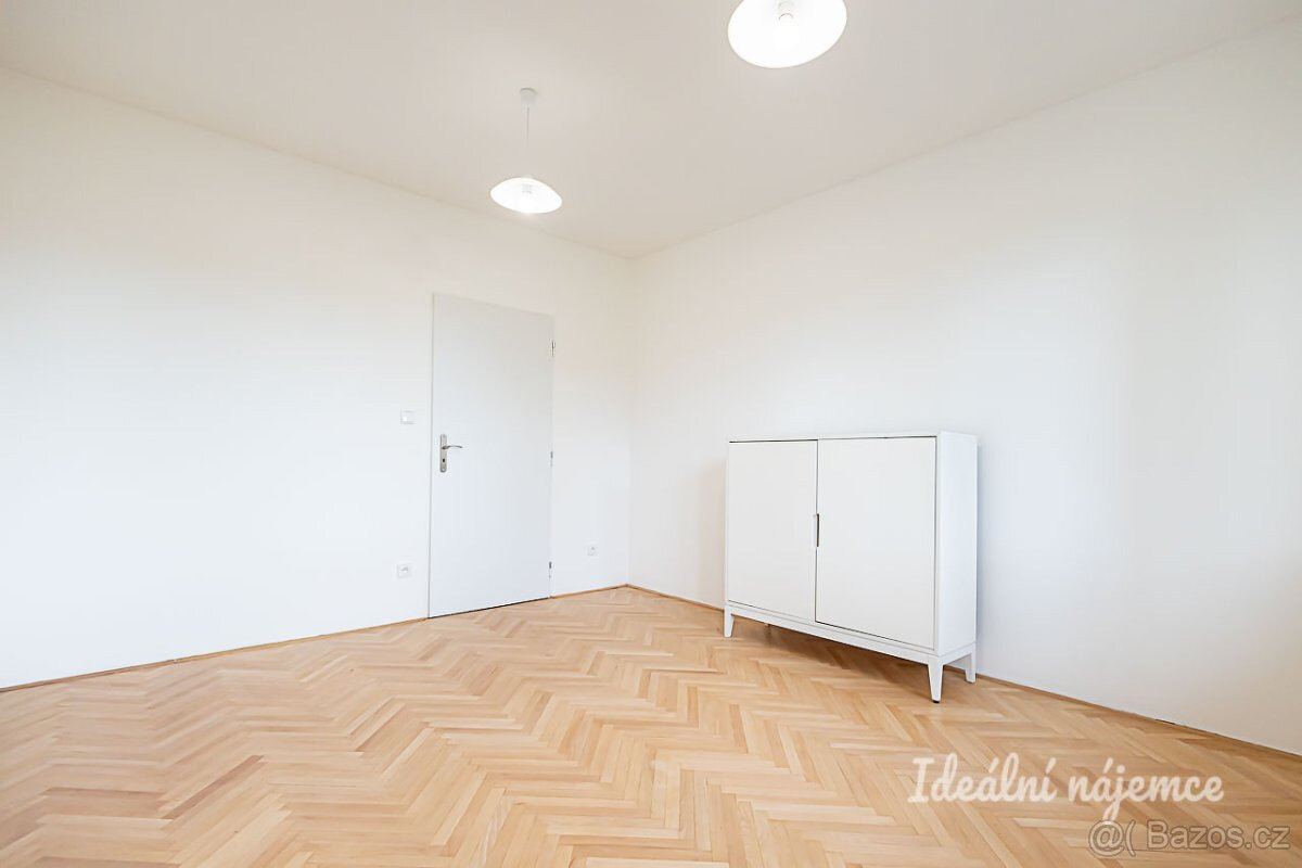 Pronájem bytu 4+kk, Jeremenkova, Podolí, 39500 Kč/měs, 94 m2 - 12