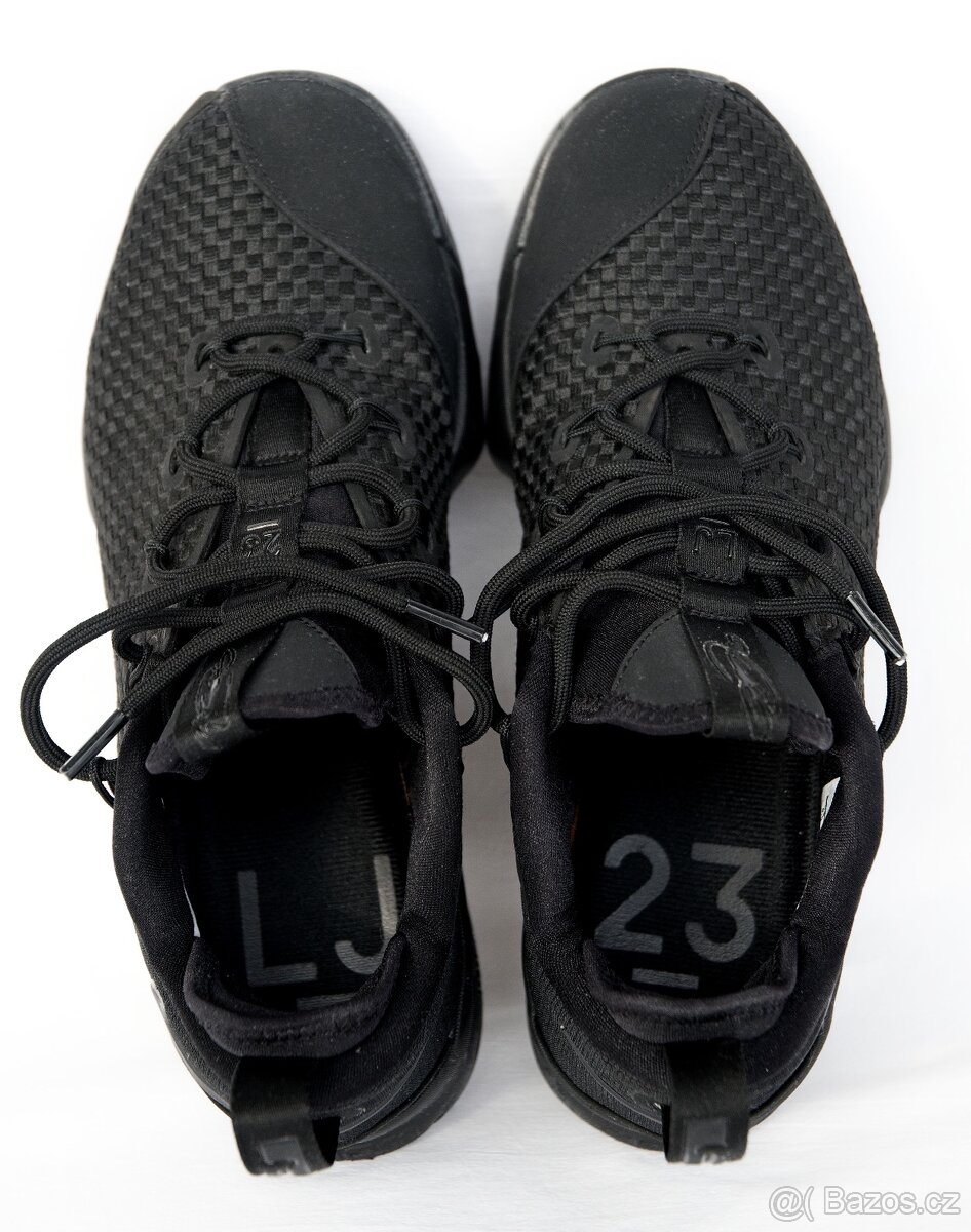 Nike Lebron XIV Low vel. EUR 42 - 12