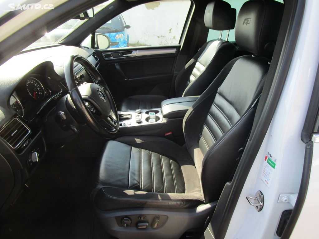 Volkswagen Touareg, 3,0TDI-V6 -193 KW -KOUPEN V ČR - 12