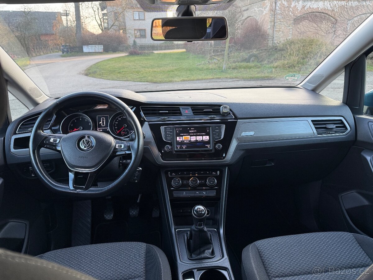 Touran 1.4 tsi 110 kw 7 mist tažné - 12