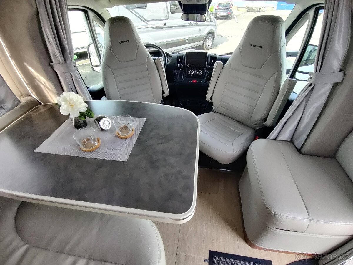 Obytné auto alkovna Mobilvetta Kea M76 - 12