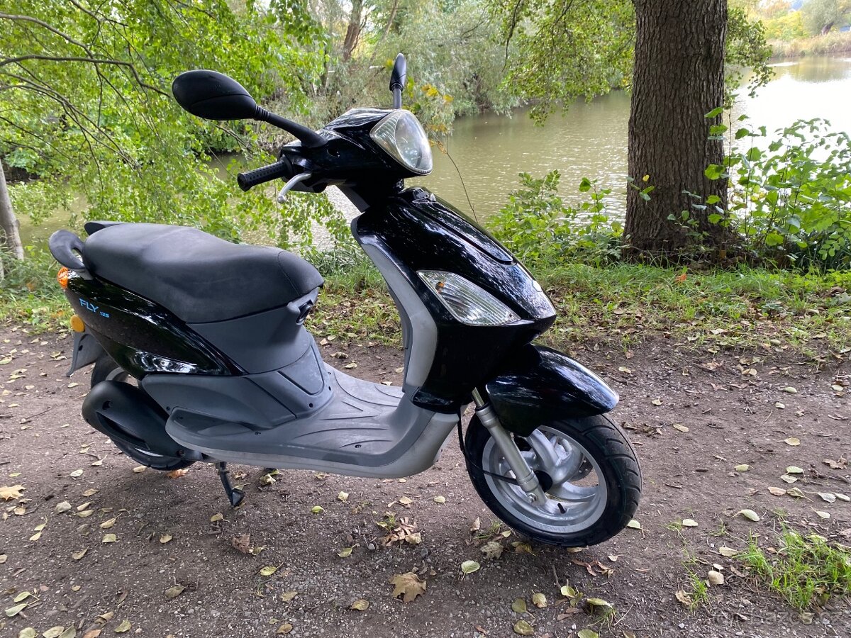 Piaggio Fly 125 - 12