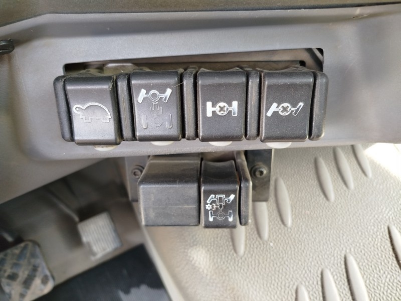 Renault Midlum 220.14 4x4 Sklápač - 12