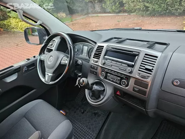 VW Multivan 2.0 TDI 103kW,4x4,Webasto,Tažné,Xenon,2015 - 12