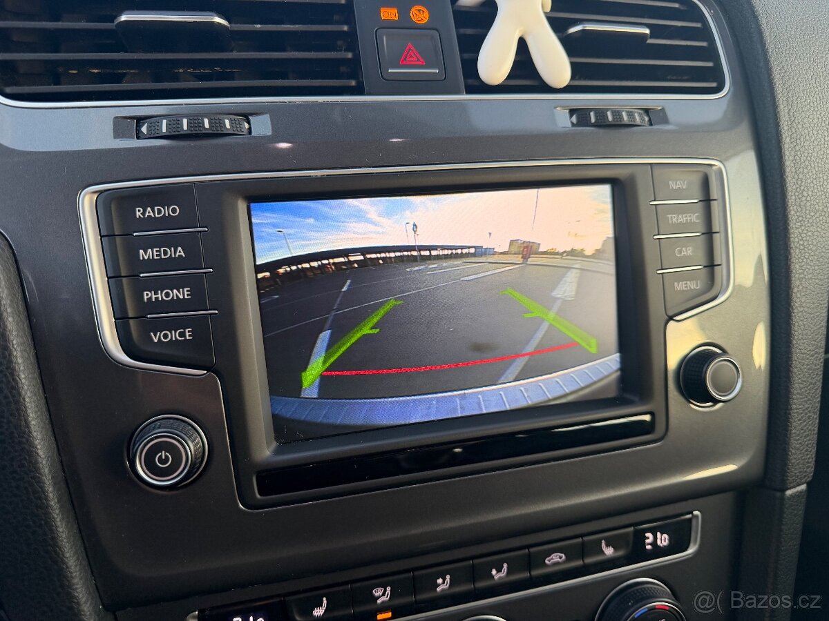 Volkswagen Golf Alltrack 2.0 TDI DSG 4MOTION - 12