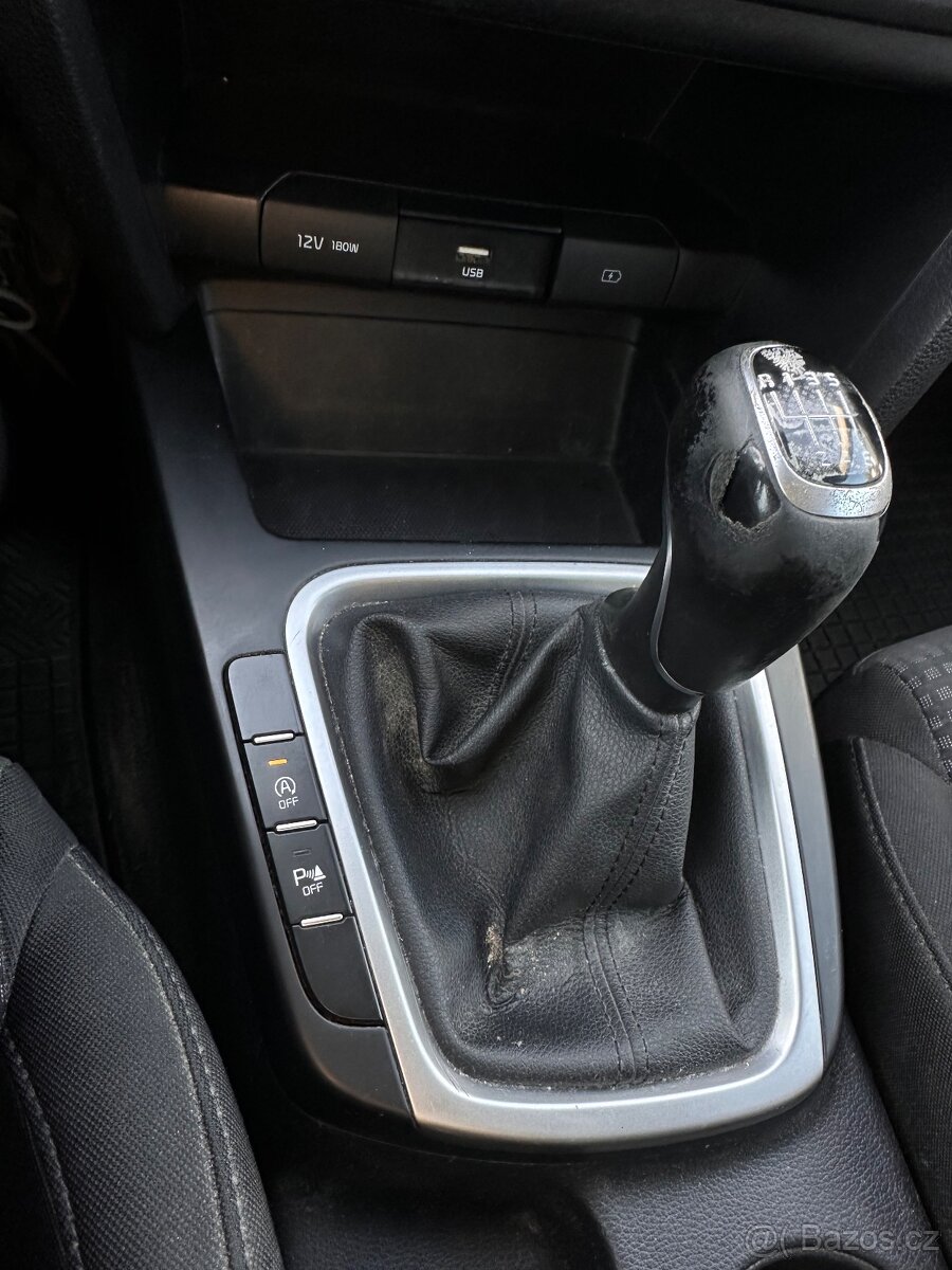 Kia Ceed 1.6 Crdi 12/2018 - 12