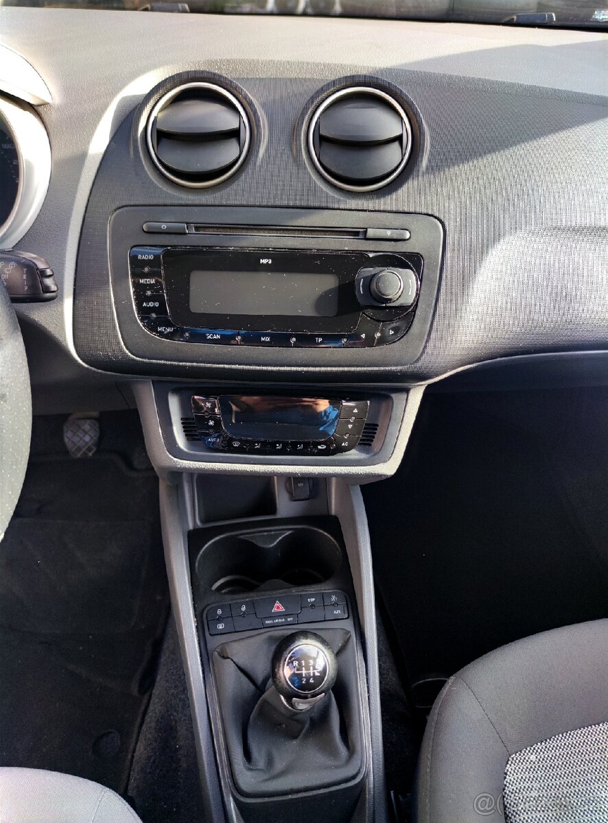 Seat Ibiza 1.6tdi - 12