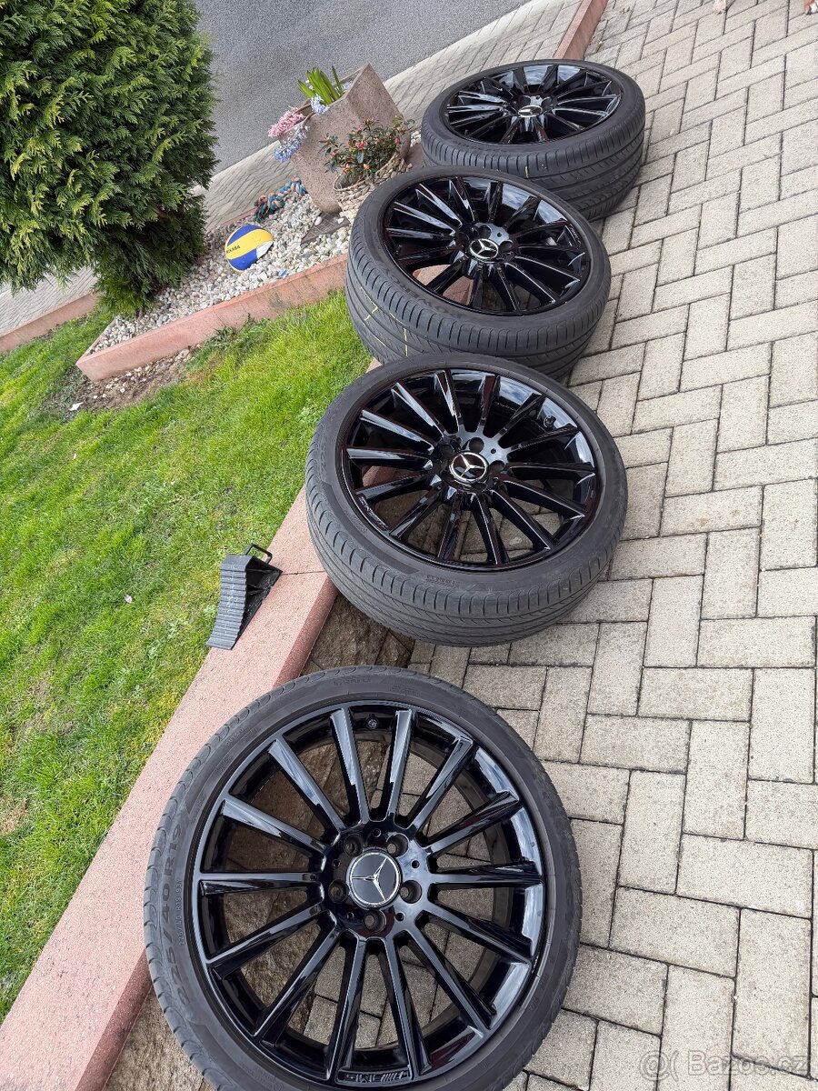 Mercedes Benz C43 AMG - 12