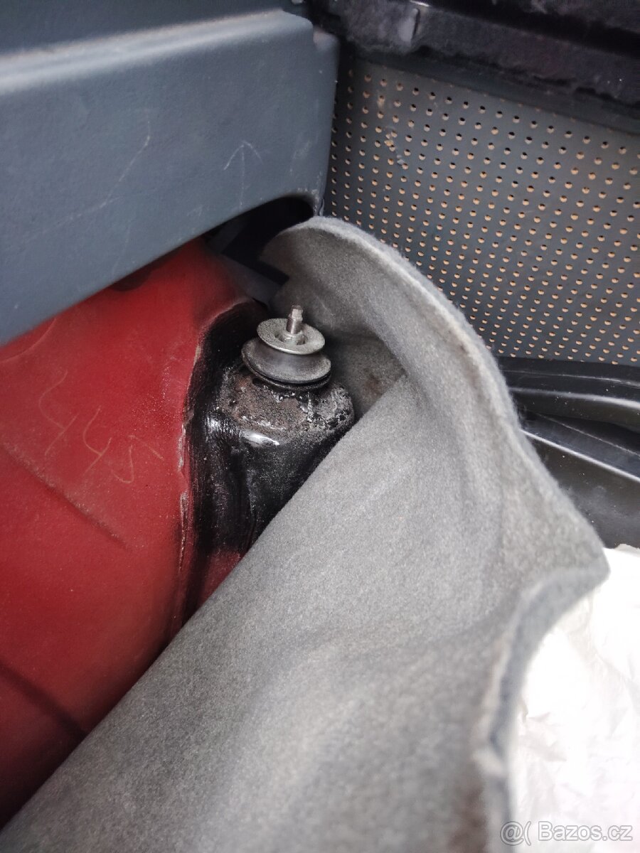 Škoda Felicia 1.3 MPI - 12