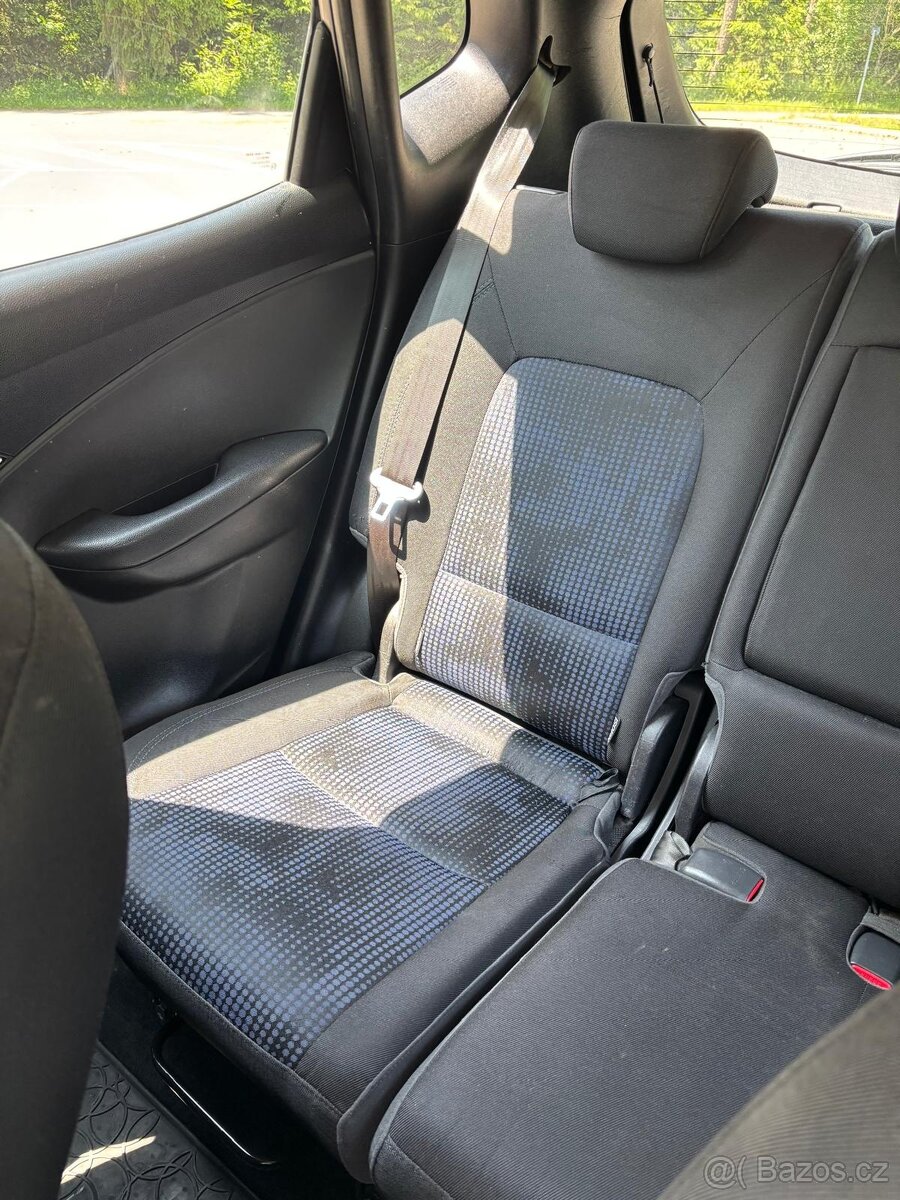 Hyundai IX20 1.4 G4FA - 12