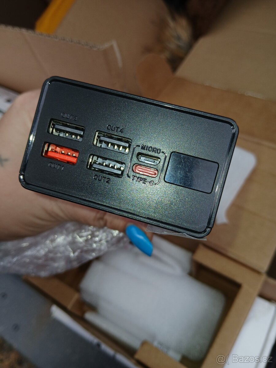 Powerbanka různé - 12