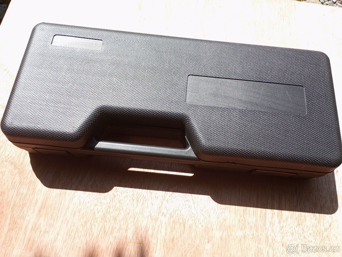 hydraulický roztahovač, rozevírač, rozpěrač - 12