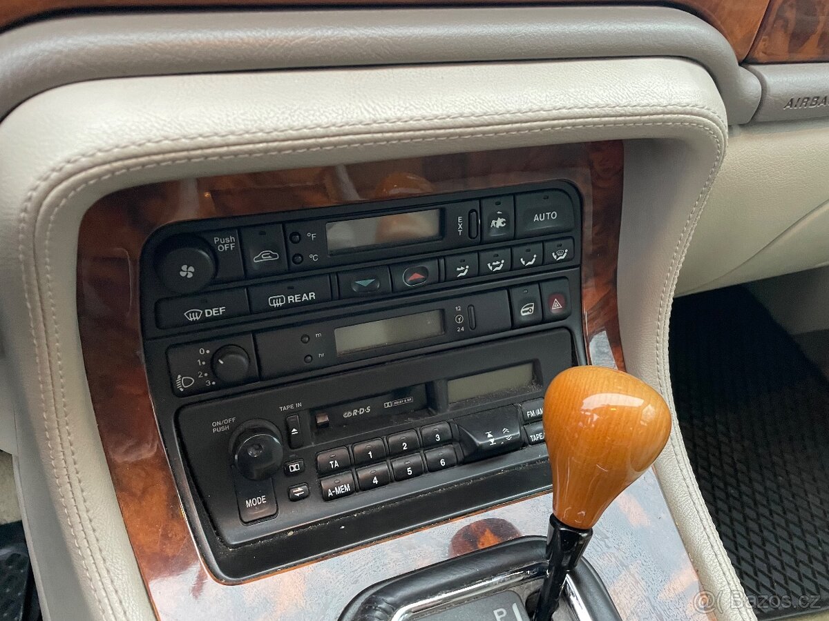 Jaguar XJ300 3,2 1995 - 12