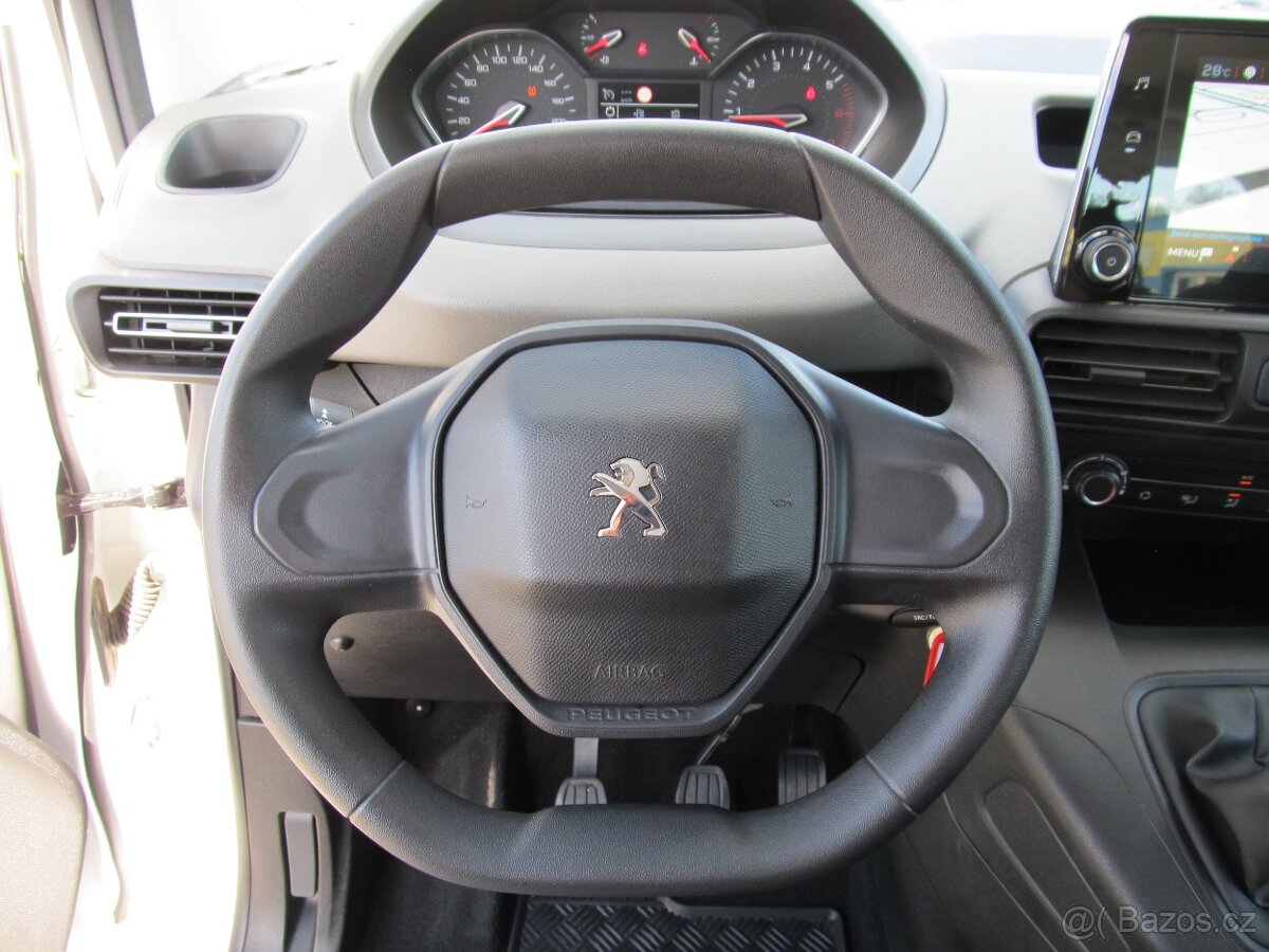 Peugeot Rifter 1.5 BlueHDi 5 míst ČR 1.maj - 12