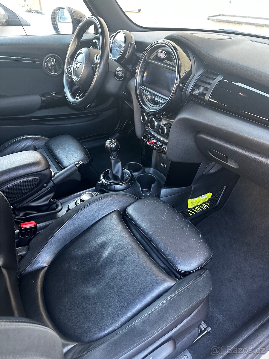 Prodám MINI Cooper (F56) – rok 2014 - 12