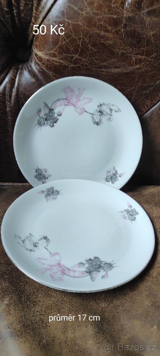 Retro porcelánové talíře - 12