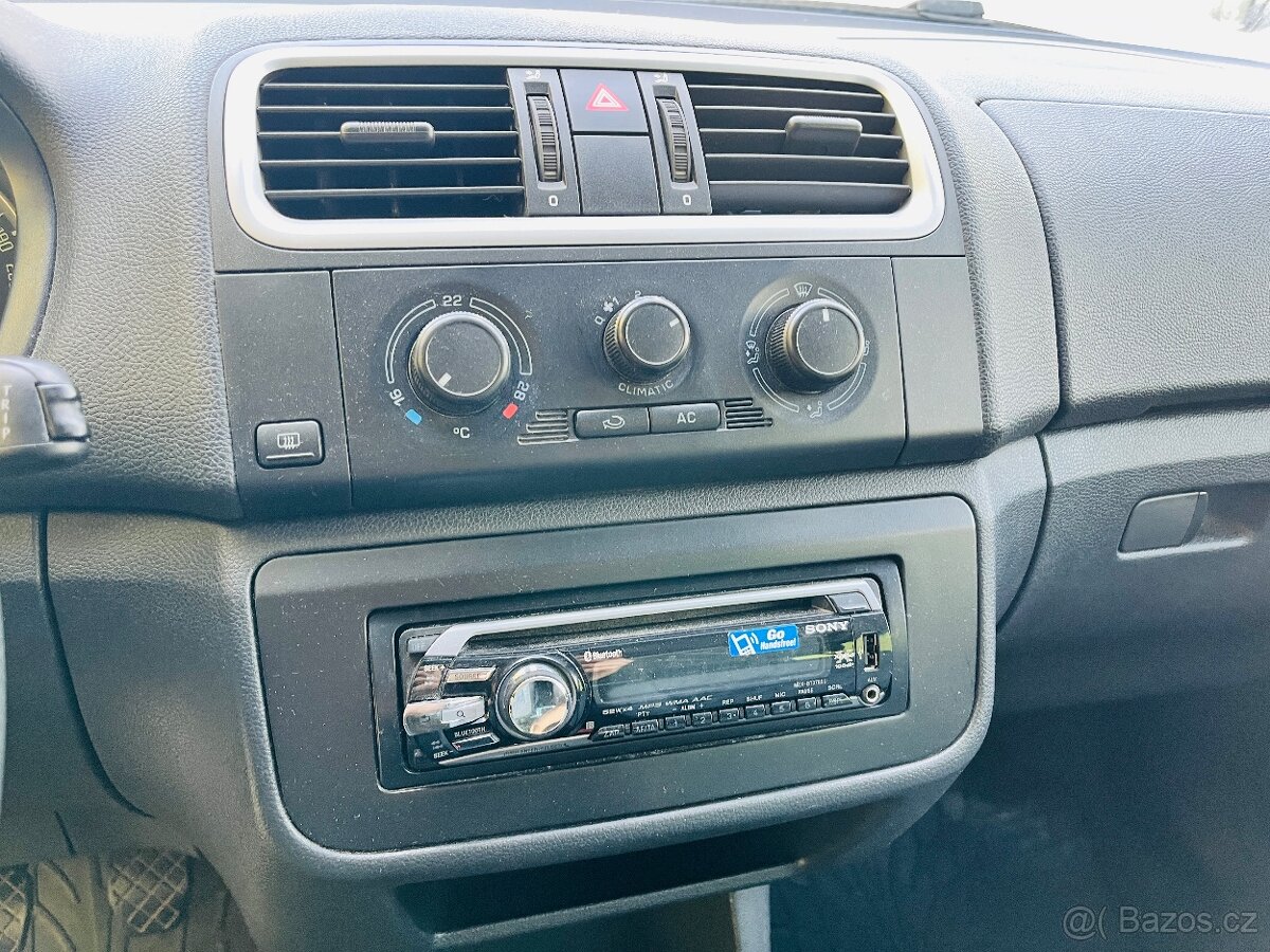 ŠKODA FABIA 1.2 i 51 kW BENZÍN COMBI KLIMA - 12