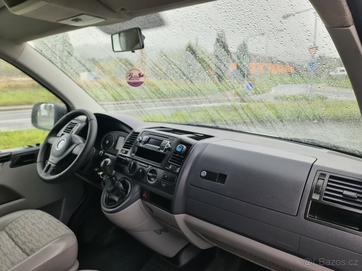 VW TRANSPORTER T5 2.0 TDi 62-KW 3-MÍSTA 129TKM TOP - 12