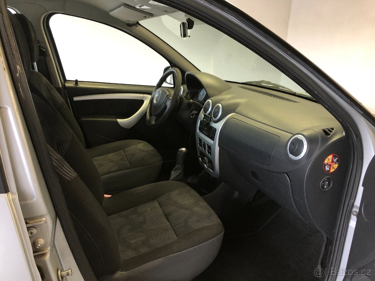 DACIA SANDERO 1.4MPI - 12